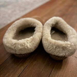 L.L. Bean Women's Shearling Slippers - Cream and Tan